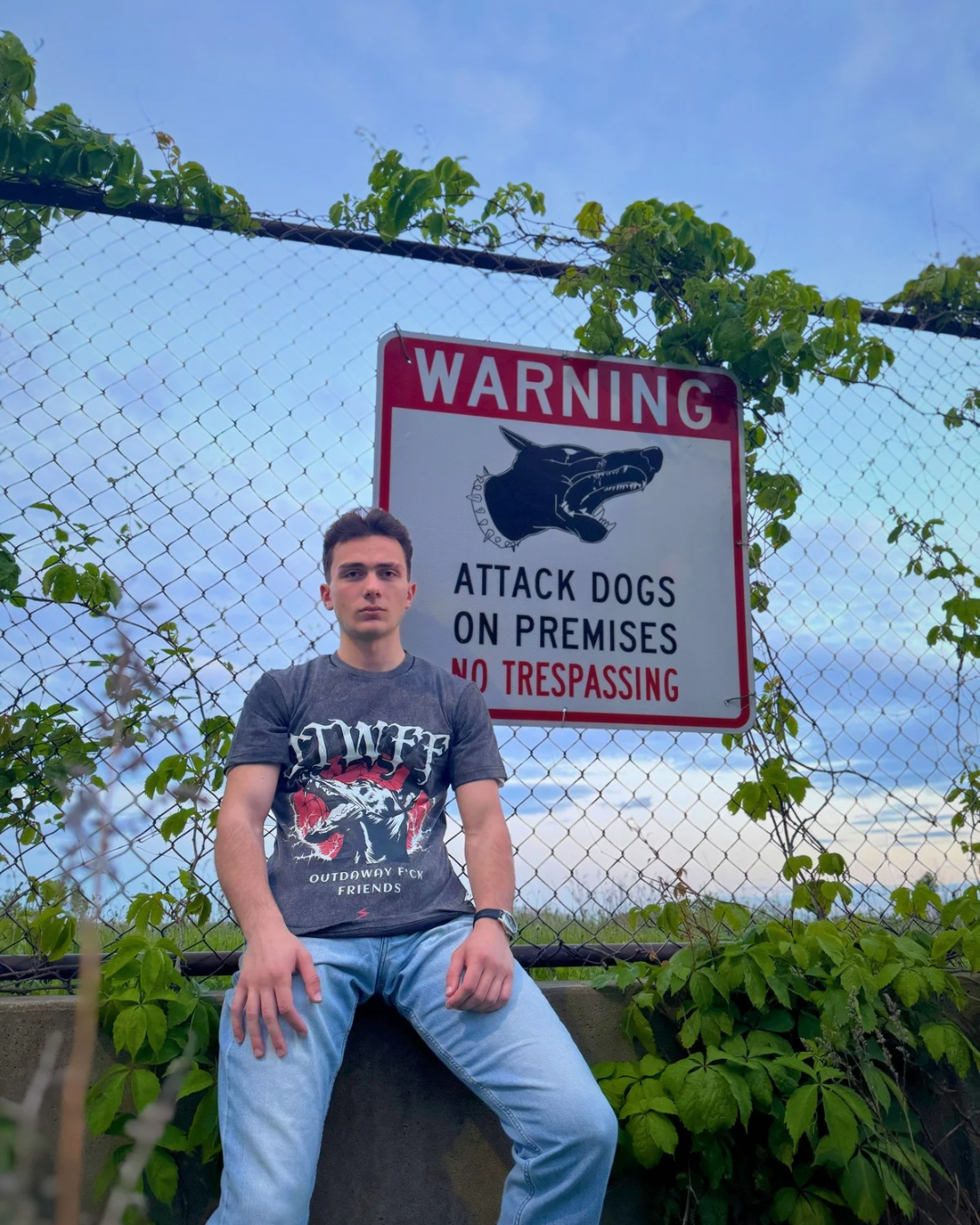 Distressed Bloody Moon Tee